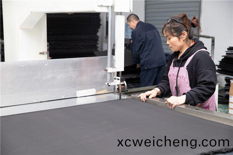 加工(gong)現(xian)場(chang)